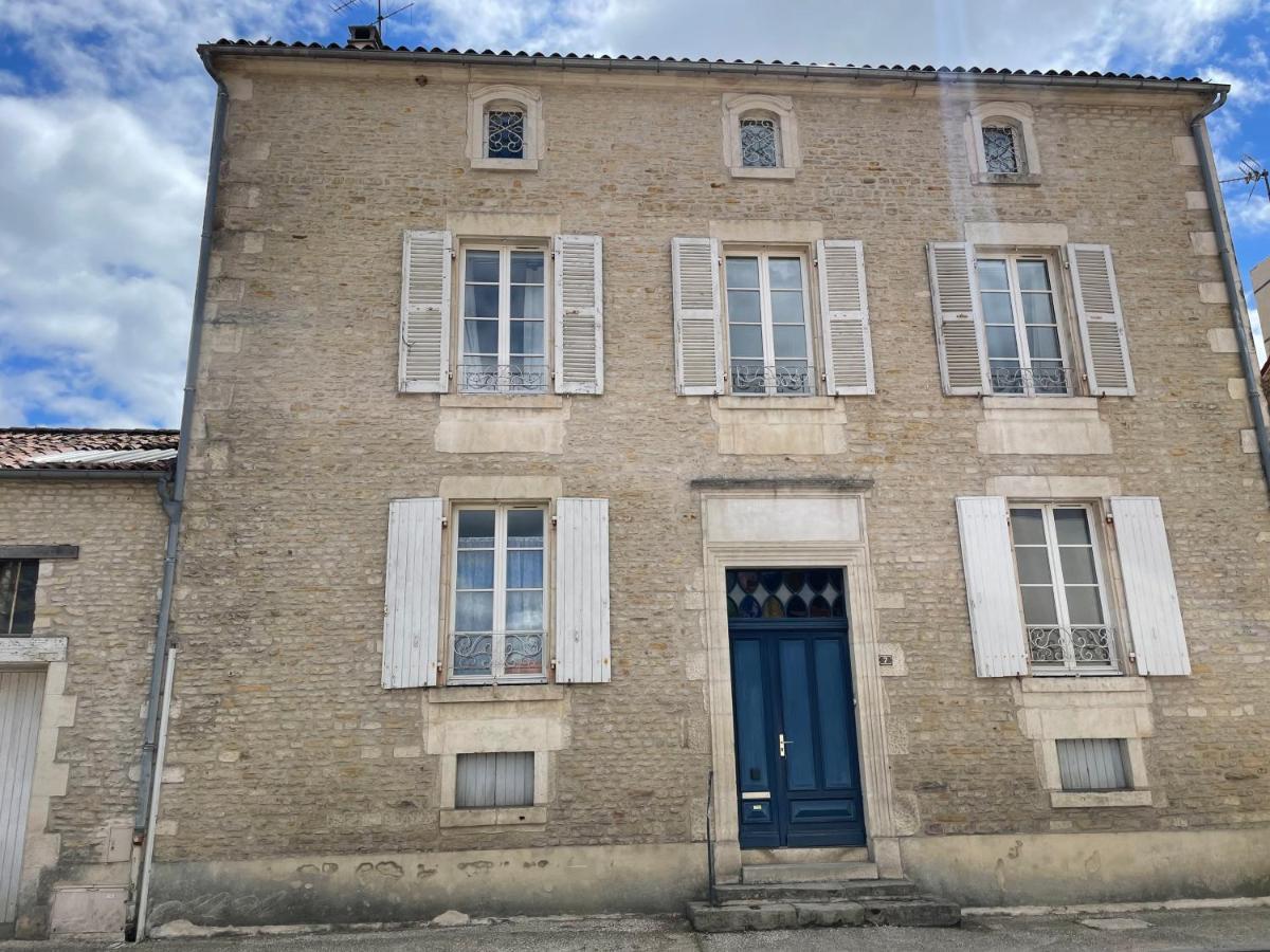 Maison De Vacances Familiale Au Coeur Du Marais Poitevin Villa Maillezais Exterior foto